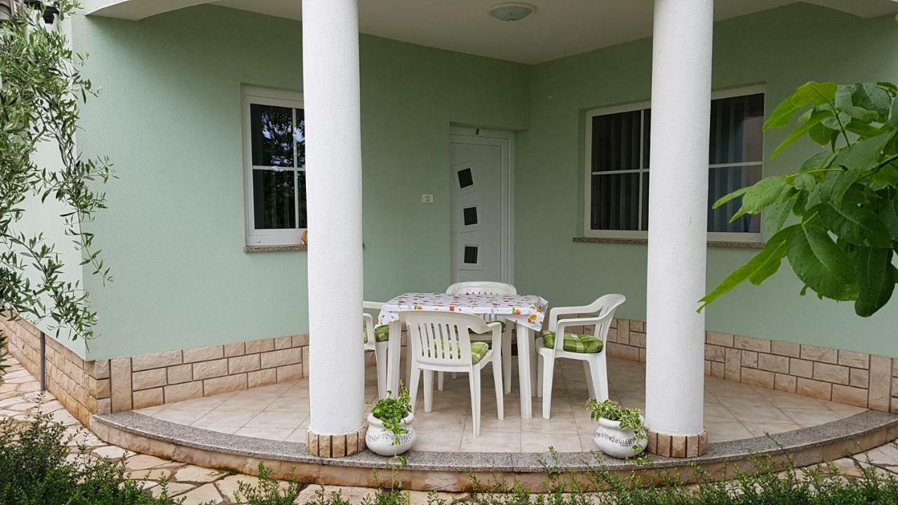 Villa Noela プーラ エクステリア 写真