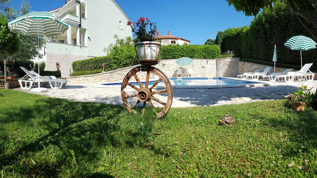 Villa Noela プーラ エクステリア 写真